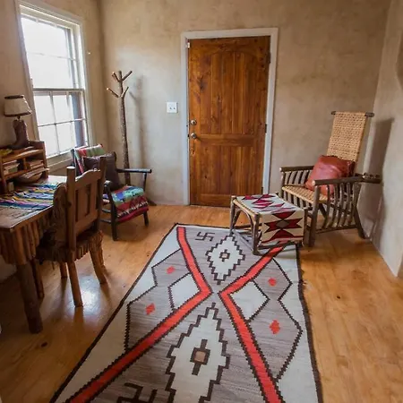 *walk To Plaza* Artful, Authentic Style Santa Fe