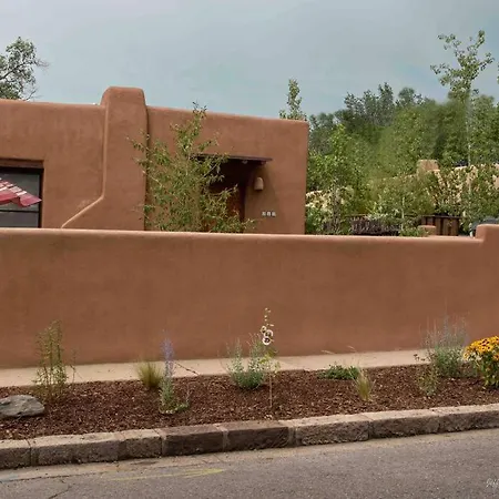*walk To Plaza* Artful, Authentic Style * Santa Fe