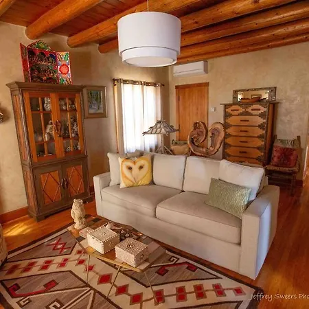 *walk To Plaza* Artful, Authentic Style * Santa Fe